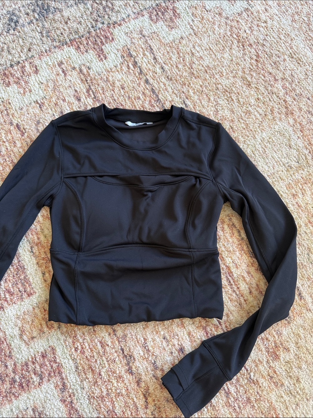 knix Black Long-Sleeve Performance Crop Top